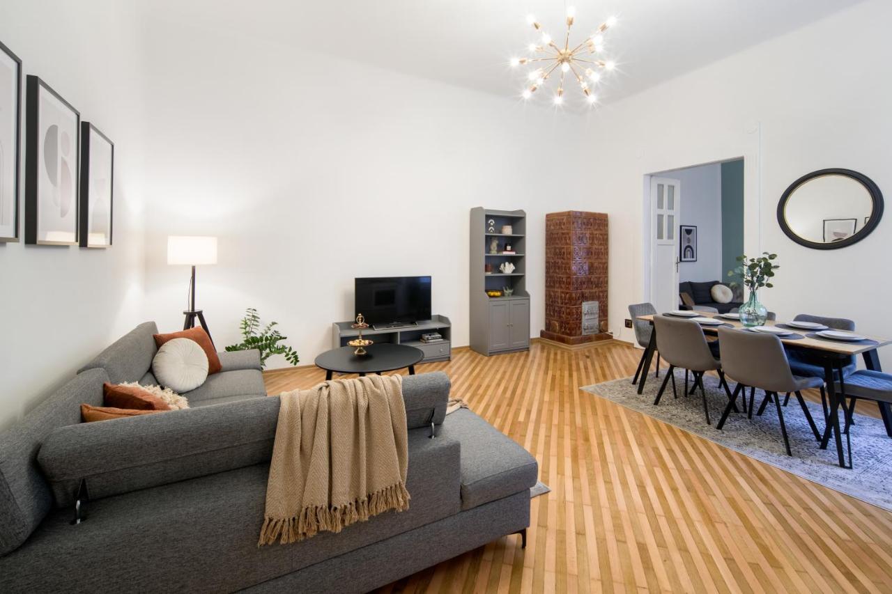Apartament Wawelove Pilsudskiego - 3 Bedroom Apt. With Balcony And Free Parking! *